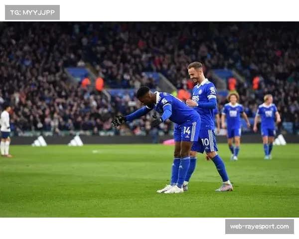 战报：托特纳姆热刺3-1莱斯特城，孙兴慄传射建功，包括一次关键角球助攻